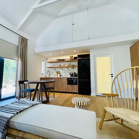 Mountain Cottages At Haskell Vineyard สเตลเลนบอช ภายนอก รูปภาพ