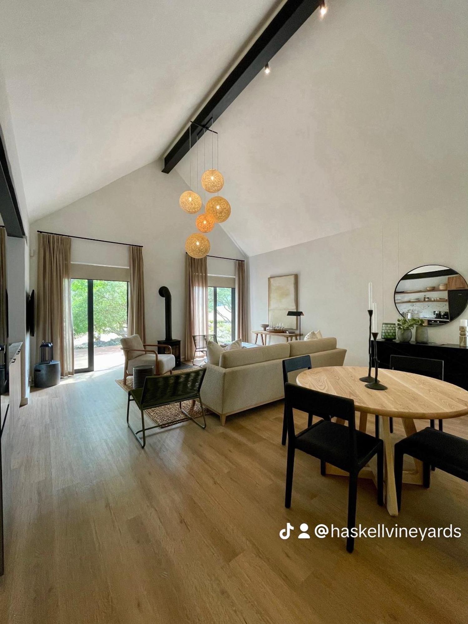 Mountain Cottages At Haskell Vineyard สเตลเลนบอช ภายนอก รูปภาพ